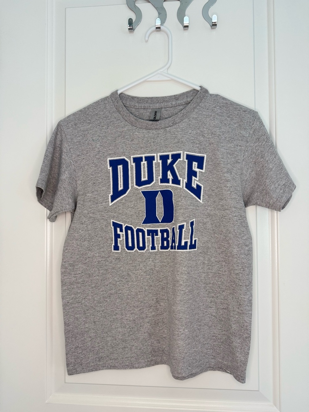 Duke College Football T Shirt Boys Size Medium Blue Devils
